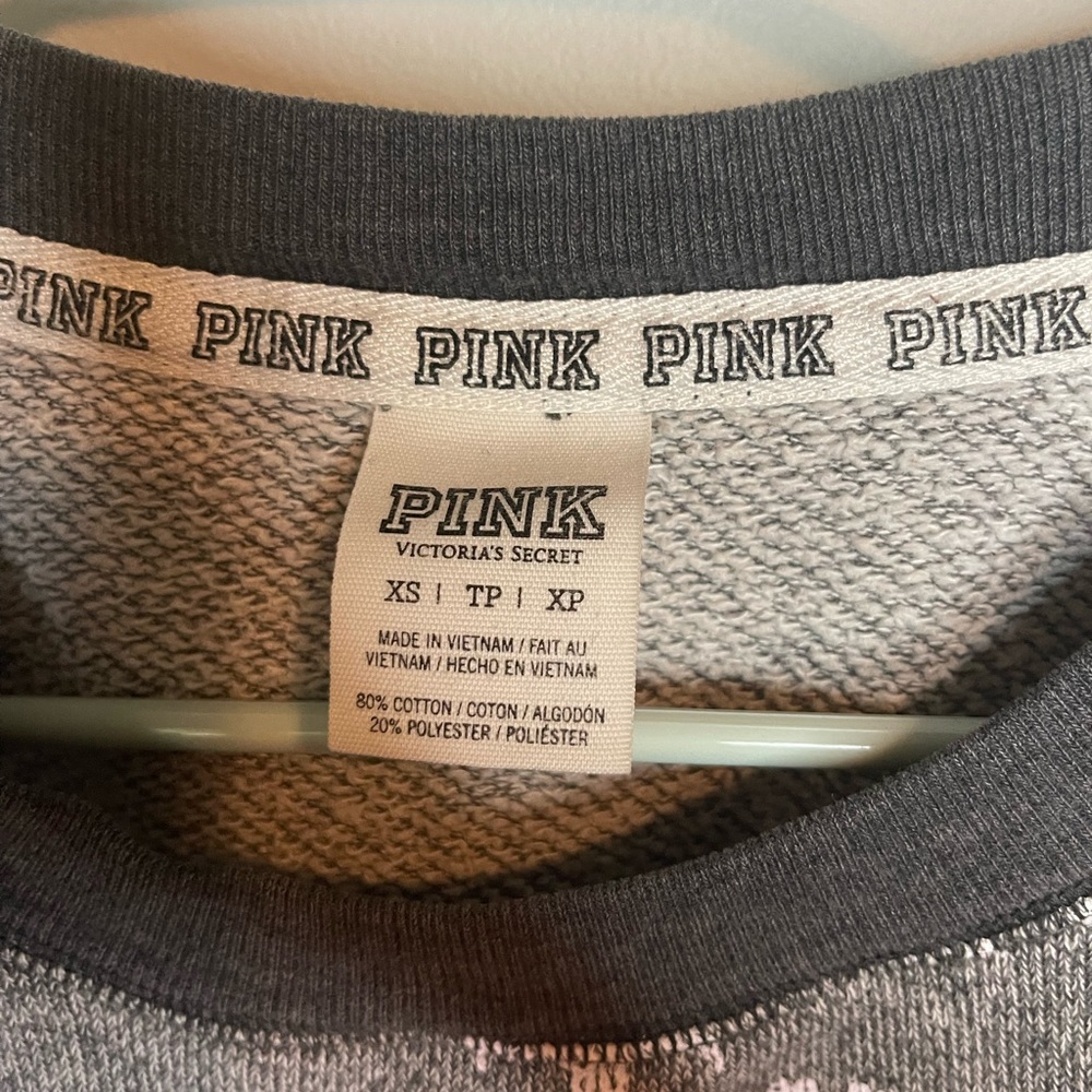 PINK Victoria's Secret Sweater - Picture 2 of 3